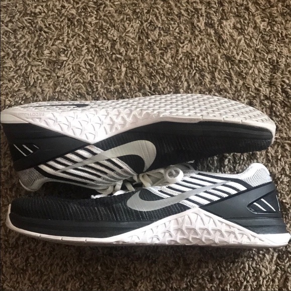 Nike Grip Metcon - Picture 7 of 8